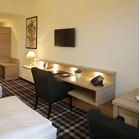 Premotel-premium Am Park 4*